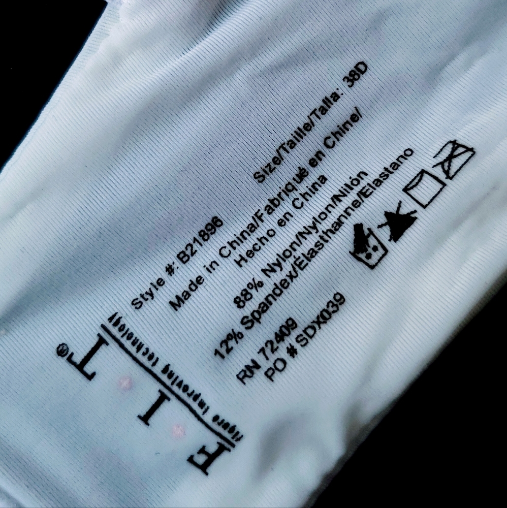 Basic comfortable everyday bra figure improving technology - Picture 2 of 2